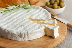 A delicious brie with slices